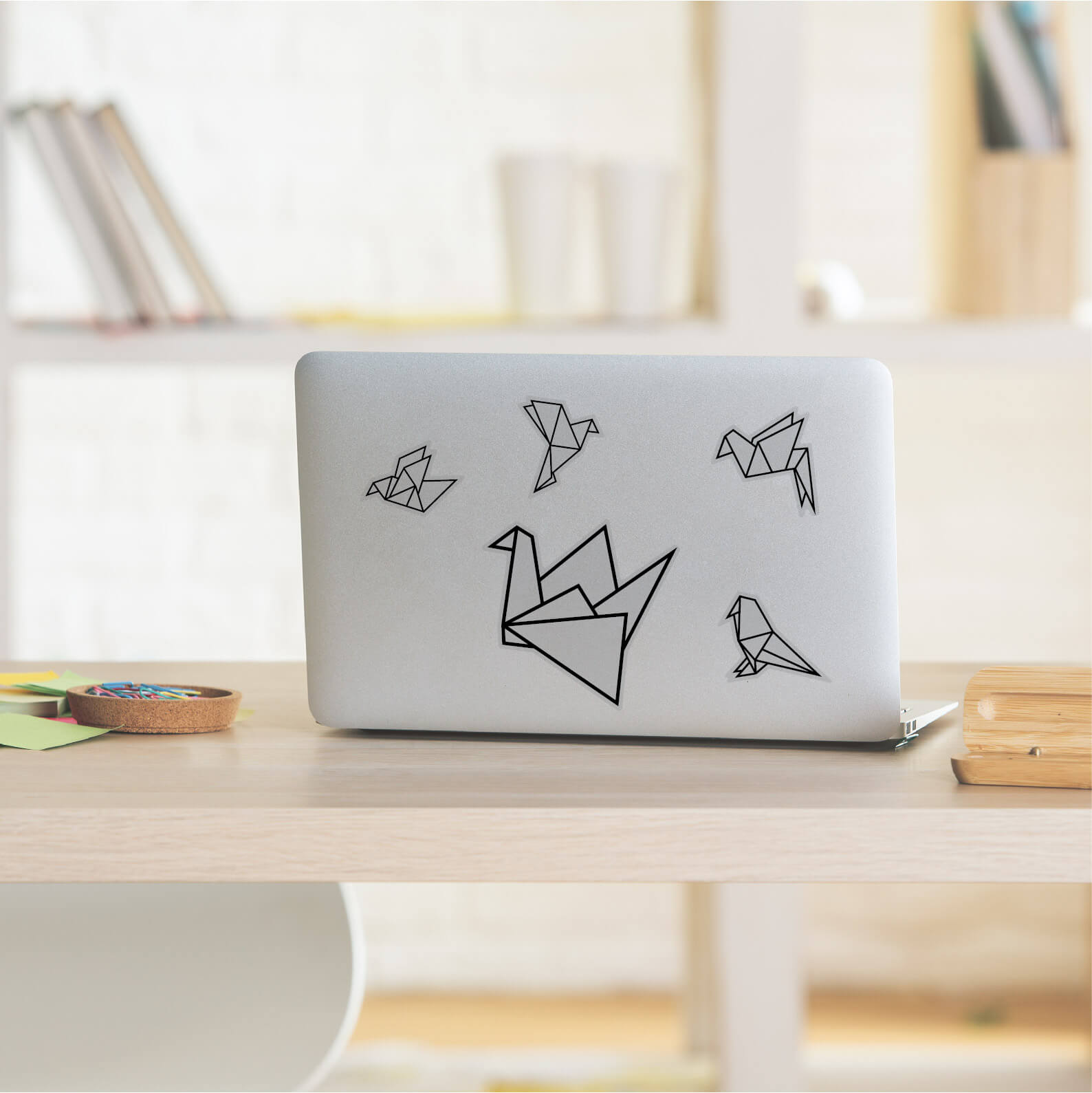 מדבקות ללפטופ ולמחשב נייד